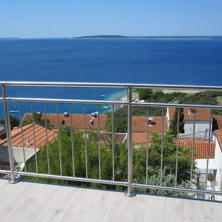 Apartman Zaglav Apartamento Martinšćica Exterior foto