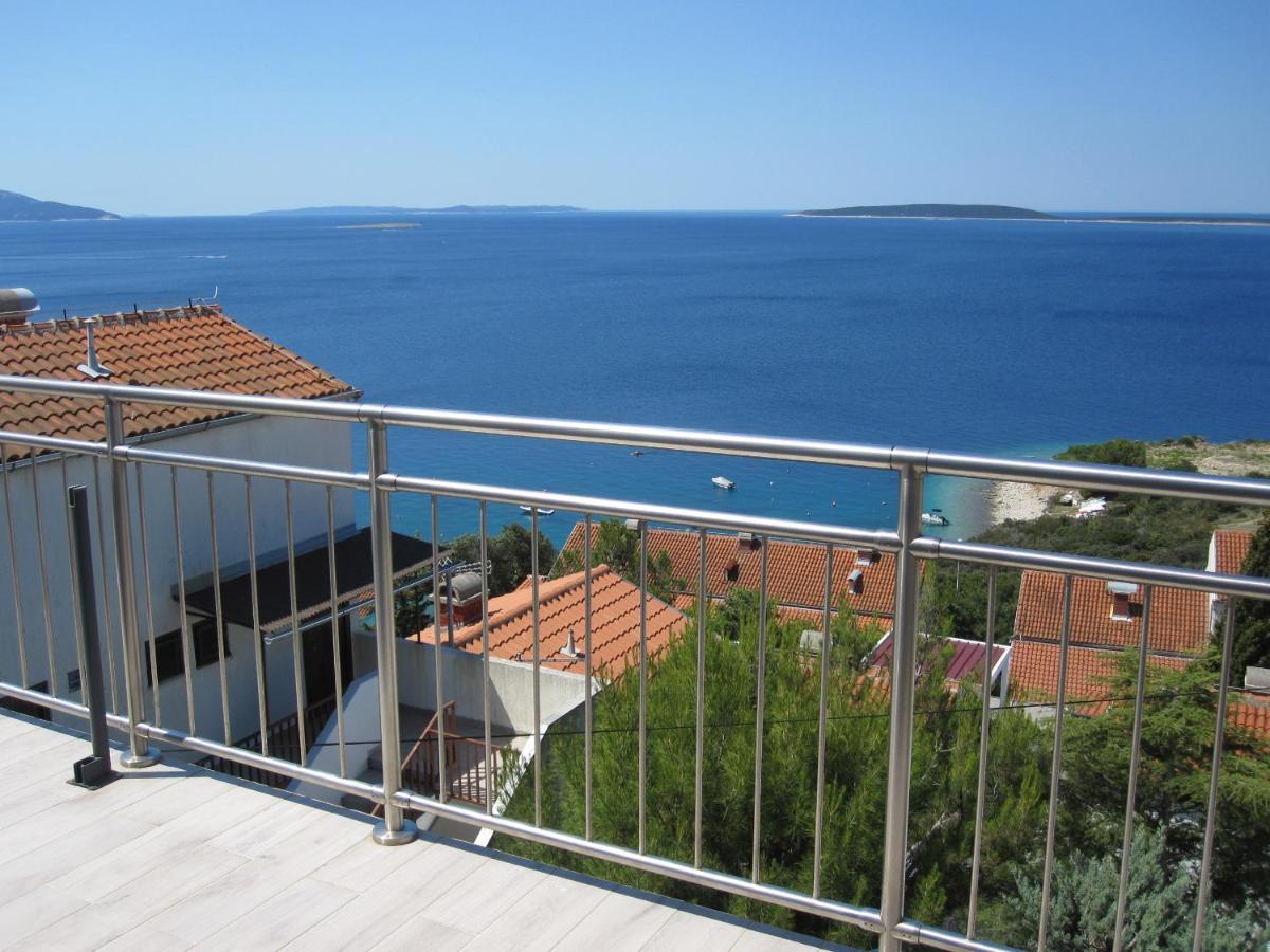 Apartman Zaglav Apartamento Martinšćica Exterior foto