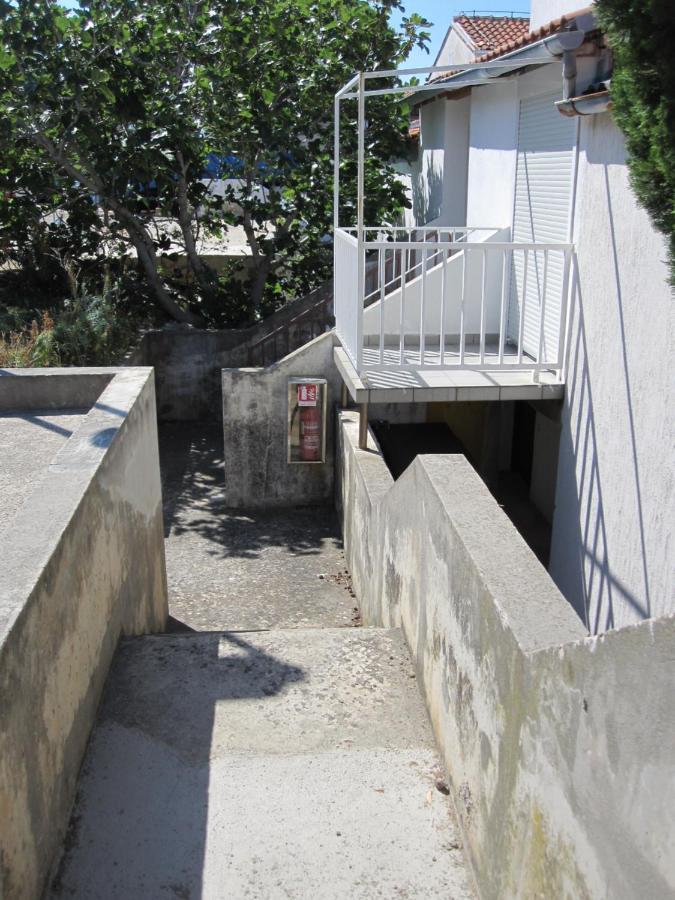 Apartman Zaglav Apartamento Martinšćica Exterior foto