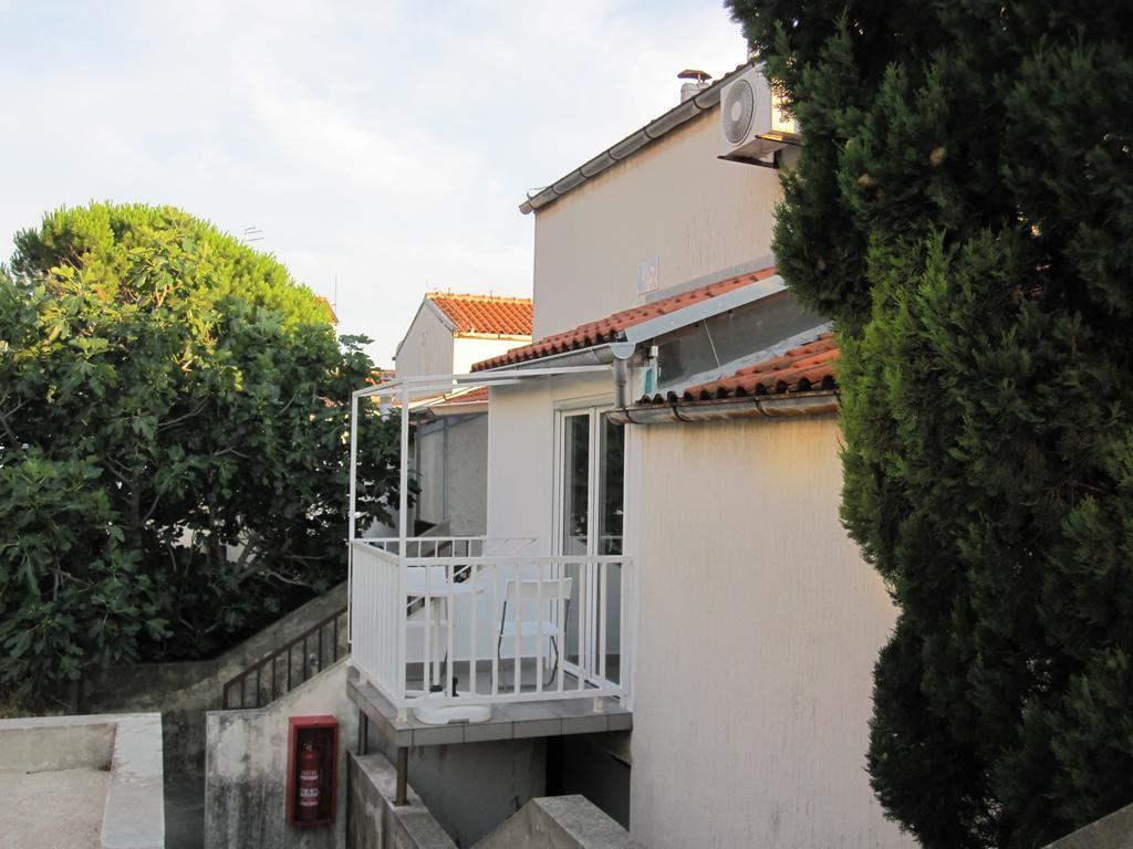 Apartman Zaglav Apartamento Martinšćica Exterior foto