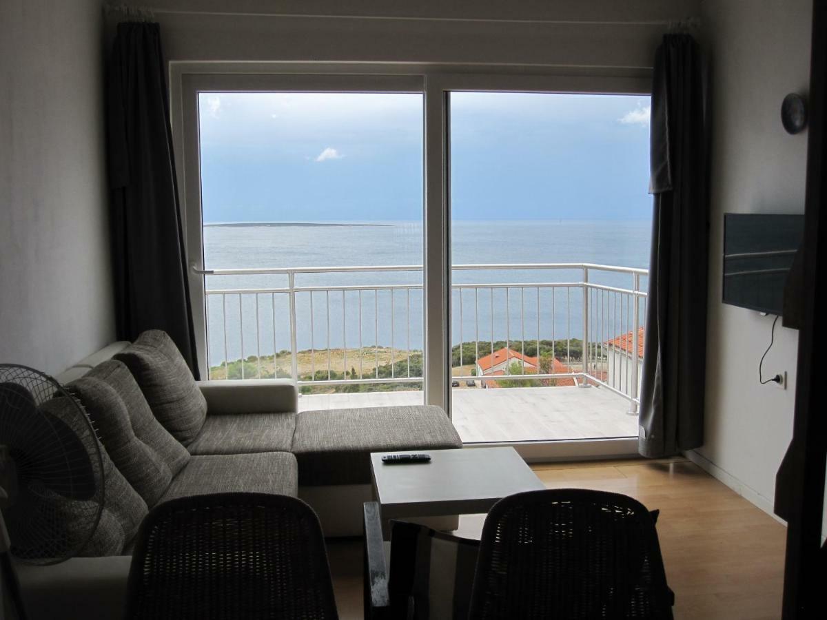 Apartman Zaglav Apartamento Martinšćica Exterior foto